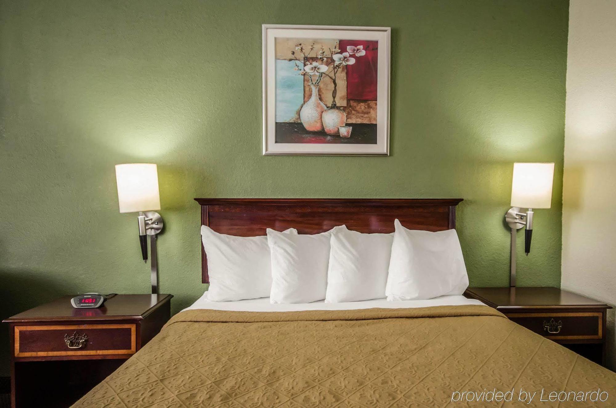 Quality Inn East Evansville Eksteriør bilde