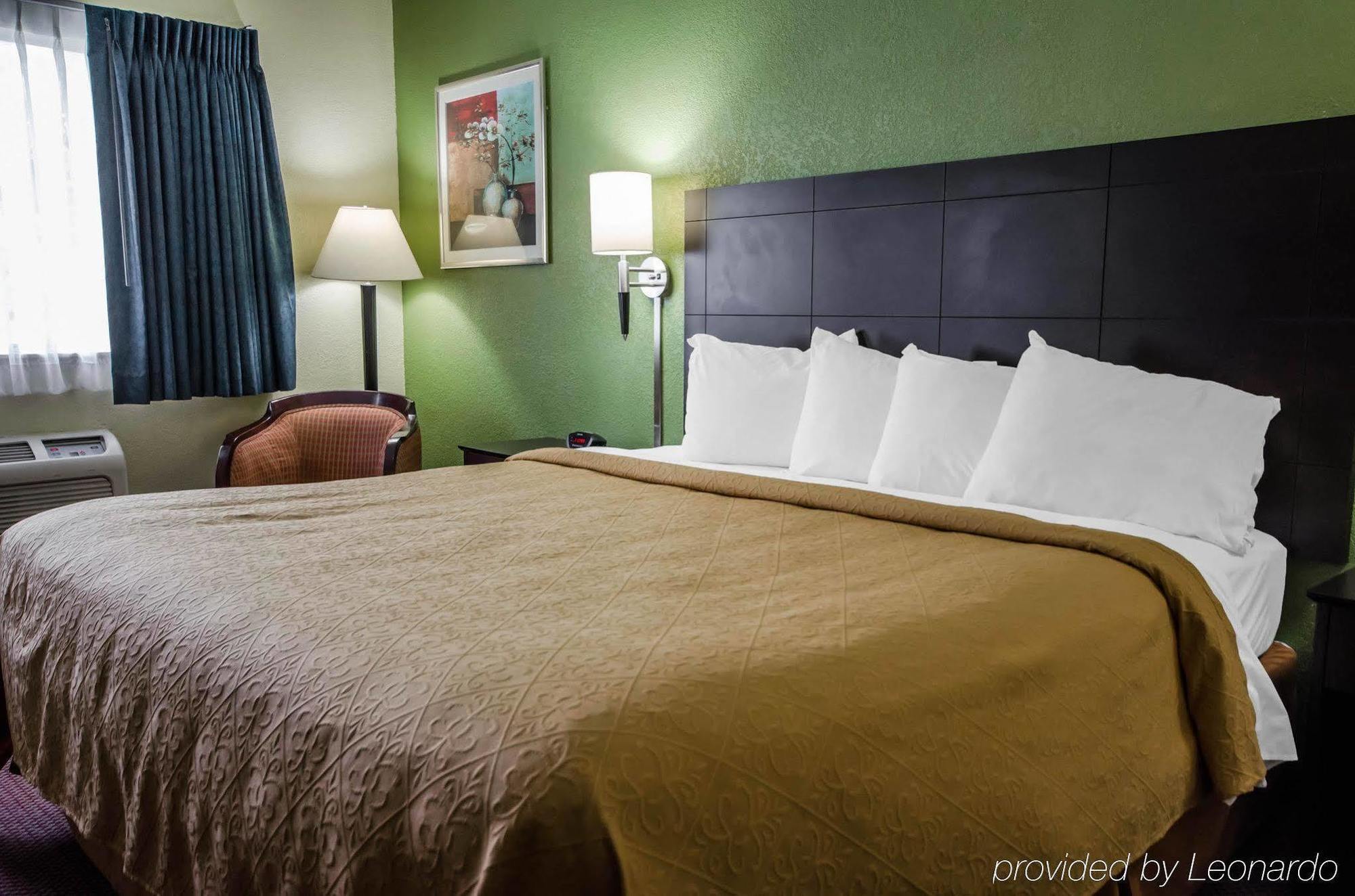 Quality Inn East Evansville Eksteriør bilde